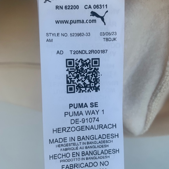 Puma Women’s Lemlem Oversized Fleece Hoodie Size Large Ghost/Pepper - Picture 15 of 16